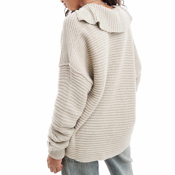 Free People Marlie Deep V Ribbed Sweater size Large - Picture 2 of 7